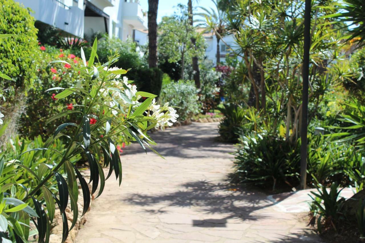Apartment In El Presidente Beach Side New Golden Mile Estepona Exterior photo